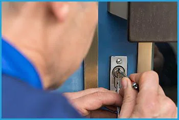 Lock Locksmith Services North Attleboro, MA 508-296-5309 Lock Locksmith Services North Attleboro, MA 508-296-5309 - 15-emergency-locksmith