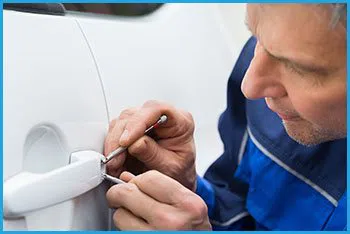 Lock Locksmith Services North Attleboro, MA 508-296-5309 - 20-car-locksmith
