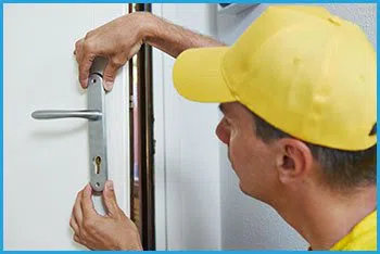 Lock Locksmith Services North Attleboro, MA 508-296-5309 - 4-professional-locksmith